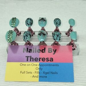 Acrylic Press On Nails